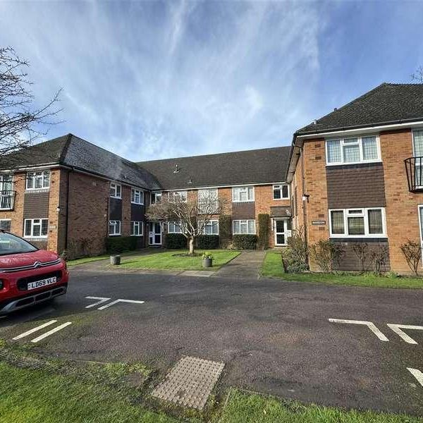 Mardon, Westfield Park, Pinner, HA5 - Photo 1