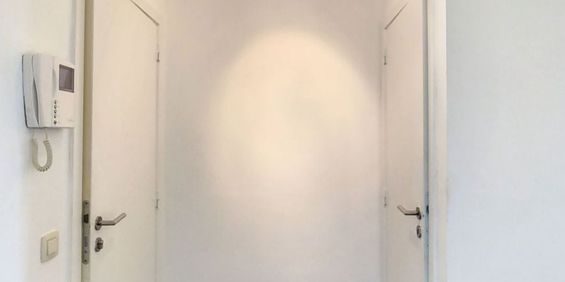 Appartement te huur in Jambes voor € 900 met 1 slaapkamer - Foto 3