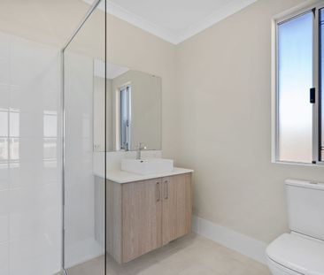 Modern Comfort Meets River Lifestyle - Stunning 4x2 Family Home! - Photo 6