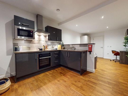 Studio to rent - Photo 1