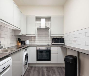 8 bedroom flat share to rent - Photo 3