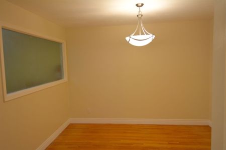 For Lease - 277 Glenforest Road Unit# Main, Toronto, Ontario - Photo 5