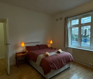 Studio Flat, Merton House, NW4 - Photo 3