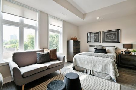 16 Champagne Avenue South - 202 - Photo 4