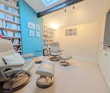 2 bedroom property to rent - Photo 1