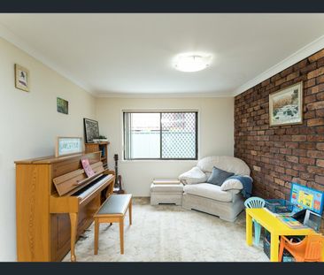 Spacious Family Home in Prime Location - Photo 6