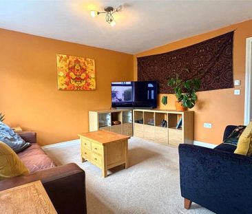 2 bedroom terraced house to rent - Photo 3