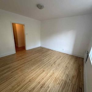 Disponible 1ermars Et 1er Juillet - Photo 3