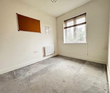 2 bedroom semi-detached house to rent - Photo 2