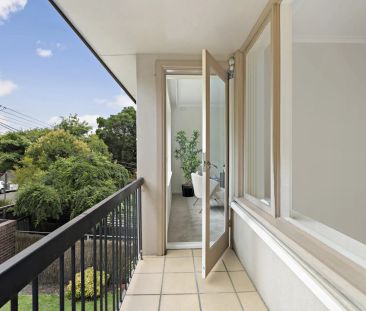 Unit 5/6 Maitland Street, Glen Iris. - Photo 2