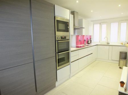 4 bedroom house to rent - Photo 4