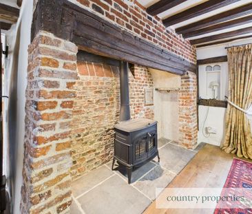 4 bedroom detached house to rent - Photo 3