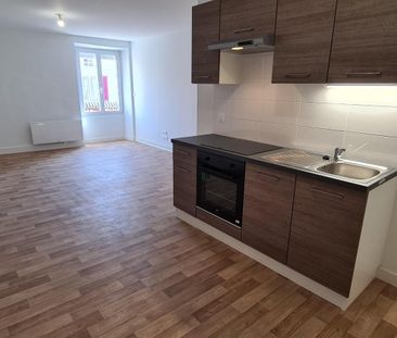 Location Appartement 2 pièces 46m² LUSIGNAN 86600 - Photo 4