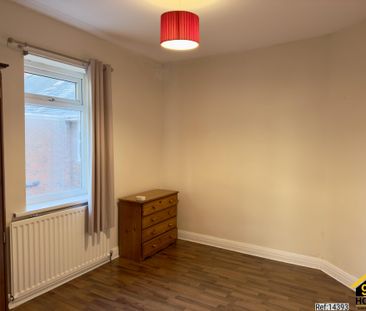 3 bed Semi-detached in Weldon crescent , Newcastle upon Tyne, NE7 7JD - Photo 6