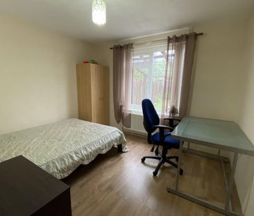 Ruskin Road - Photo 5