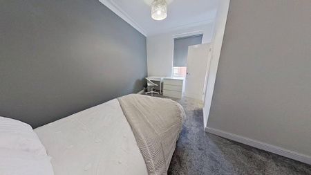 6 bedroom house to rent - Photo 4