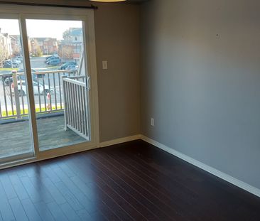 For Lease - 5725 Tenth Line Unit# 8, Mississauga, Ontario - Photo 3