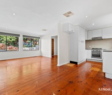 11 Landscape Drive, MOOROOLBARK - Photo 4