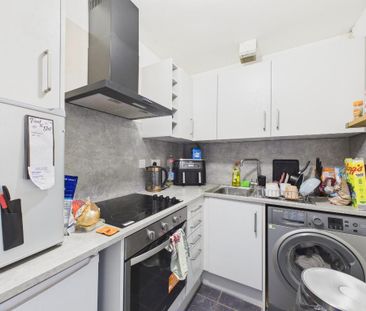 2 bedroom flat to rent - Photo 6