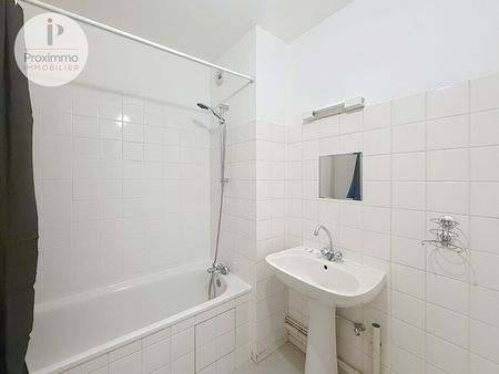 Location Appartement 2 pièces 48m² - Photo 4
