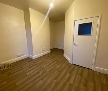 1 bedroom terraced house to rent - Photo 2