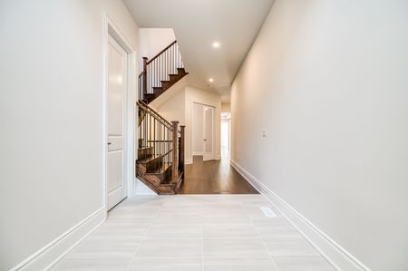 For Lease - 160 Winthrop Crescent, Vaughan, Ontario - Photo 5