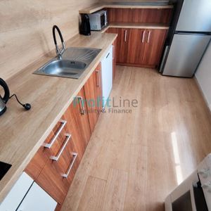 Pronájem bytu 3+1 70 m2 - Fotografie 2