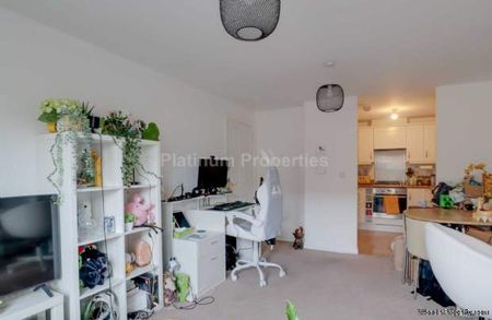 2 bedroom property to rent in Ely - Photo 4