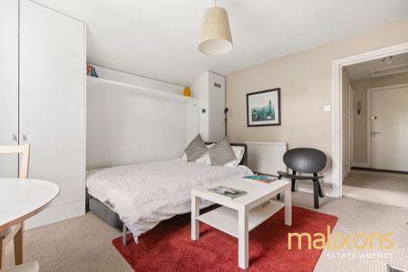 Studio to rent - Photo 4