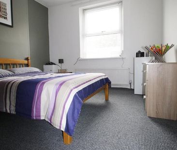 1 bedroom in a house share to rent - Photo 5