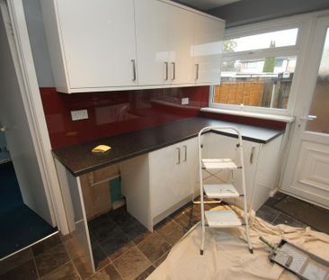 3 bedroom terraced house to rent - Photo 4