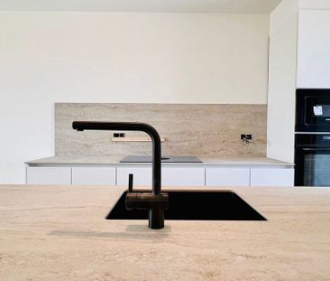 Appartement te huur in Eeklo voor € 1.050 met 2 slaapkamers - Photo 3