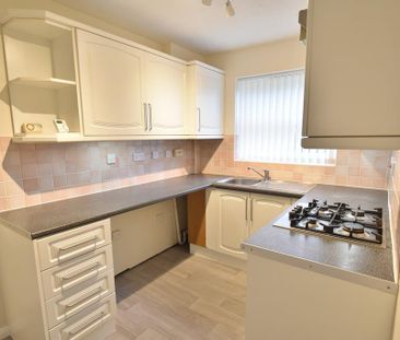 3 bedroom detached house to rent - Photo 3