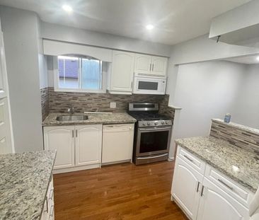 For Lease - 882 Southdown Drive, Oshawa, Ontario - Photo 5