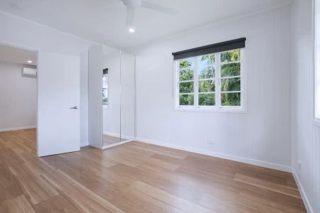 “One bedroom fully renovated unit available now. (Located at the back of complex)” - Photo 3