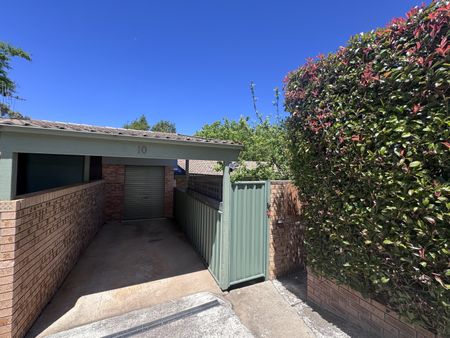 Unit 10/43 Kirkland Cct, Macgregor ACT 2615 - Townhouse For Rent - $520 | Domain - Photo 3