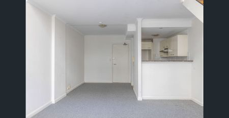 Loft-style home/lifestyle on the city fringe - Photo 4