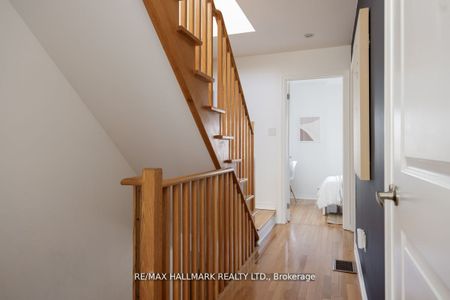 Townhouse For Lease | E8135006 - Photo 2