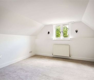 An attractive 3 bedroom cottage to rent. - Photo 1