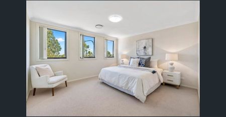 Near New 4 Bedroom House, Facing Slidey Park in Gables - Photo 3