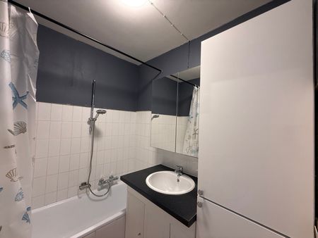 Appartement met 2 slaapkamers op een centrale ligging - Photo 5