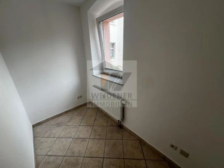 Schöne 2,5 Raum Maisonette-Whg. mit EBK, Balkon, Wanne und Dusche in Gera-Debschwitz! - Foto 2