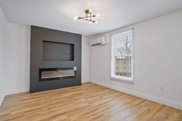 For Lease - 77 CARTWRIGHT Street Unit# 2, London East, Ontario - Photo 1
