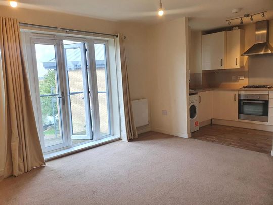 2 bedroom flat to rent - Photo 1