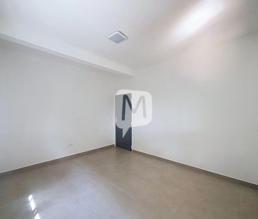 Location Appartement 4 pièces 97m² REMIRE MONTJOLY 97354 - Photo 2