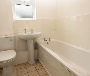 3 bedroom bungalow to rent - Photo 6