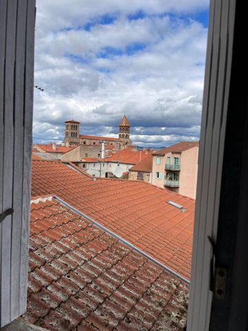 Location Appartement 3 pièces 60m² BRIOUDE 43100 - Photo 2