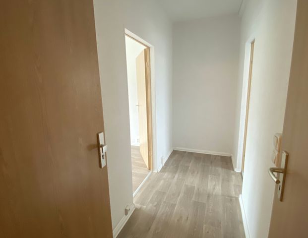 **2 Raum Wohnung mit Neujahrsaktion** Wohnen Sie 1 Monat kaltmietfrei - Photo 1