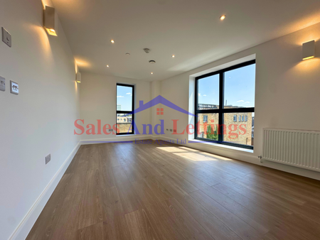 1 bedroom flat to rent - Photo 3