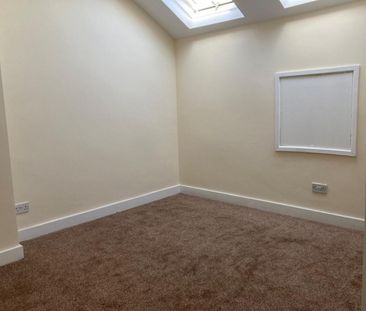 3 bedroom House To Let - Photo 1